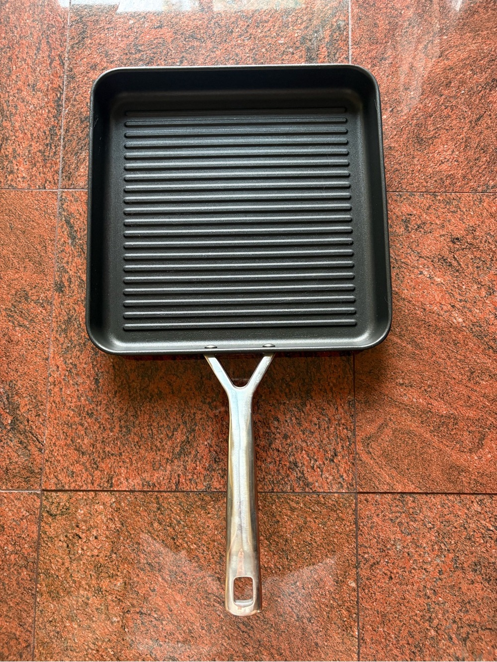Le Creuset Black Square Grill Pan with Stainless Handle